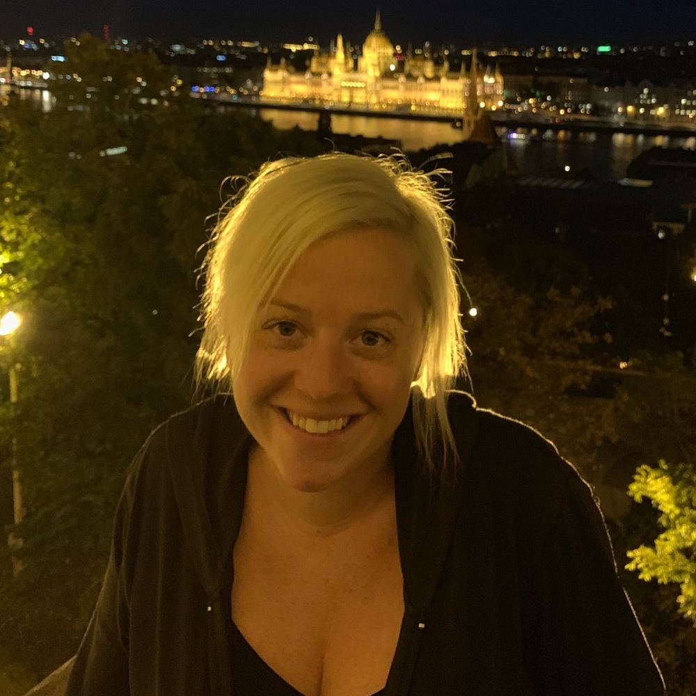 Meet your Posher, Julie